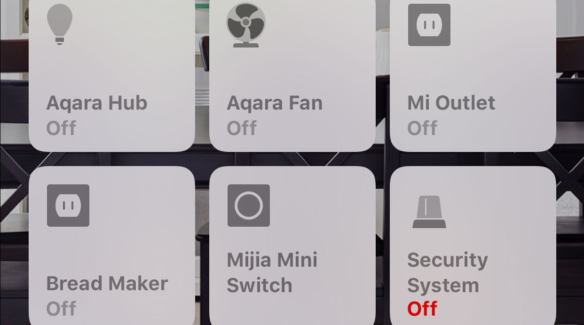 Aqara temperature sensor is not able to automate triggers I'm using the  Xiaomi gateway 3 with aqara sensors, it hasn't any problem of connectivity  and they are visible with HomeKit but unfortunately